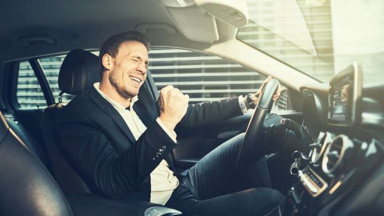 Review of Credit Cards With Guaranteed Approval or Instant Approval